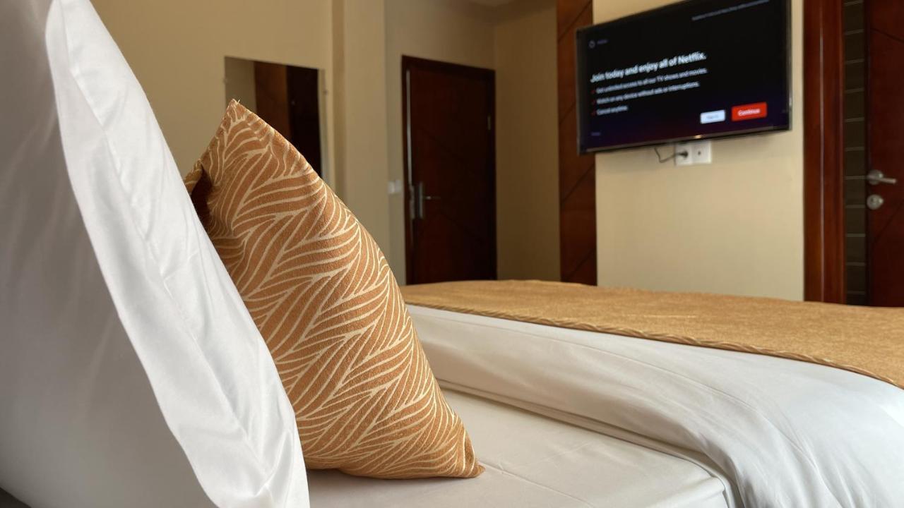 קריבי Sky Kenako Hotel מראה חיצוני תמונה