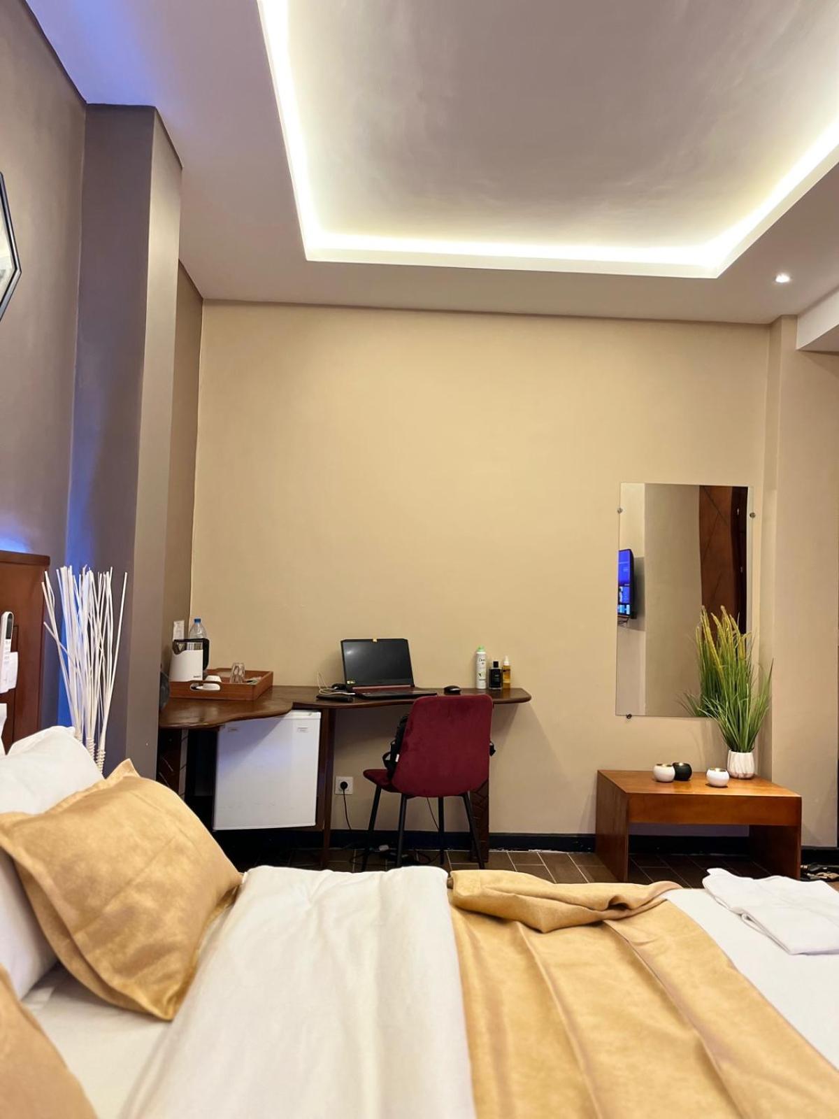 קריבי Sky Kenako Hotel מראה חיצוני תמונה