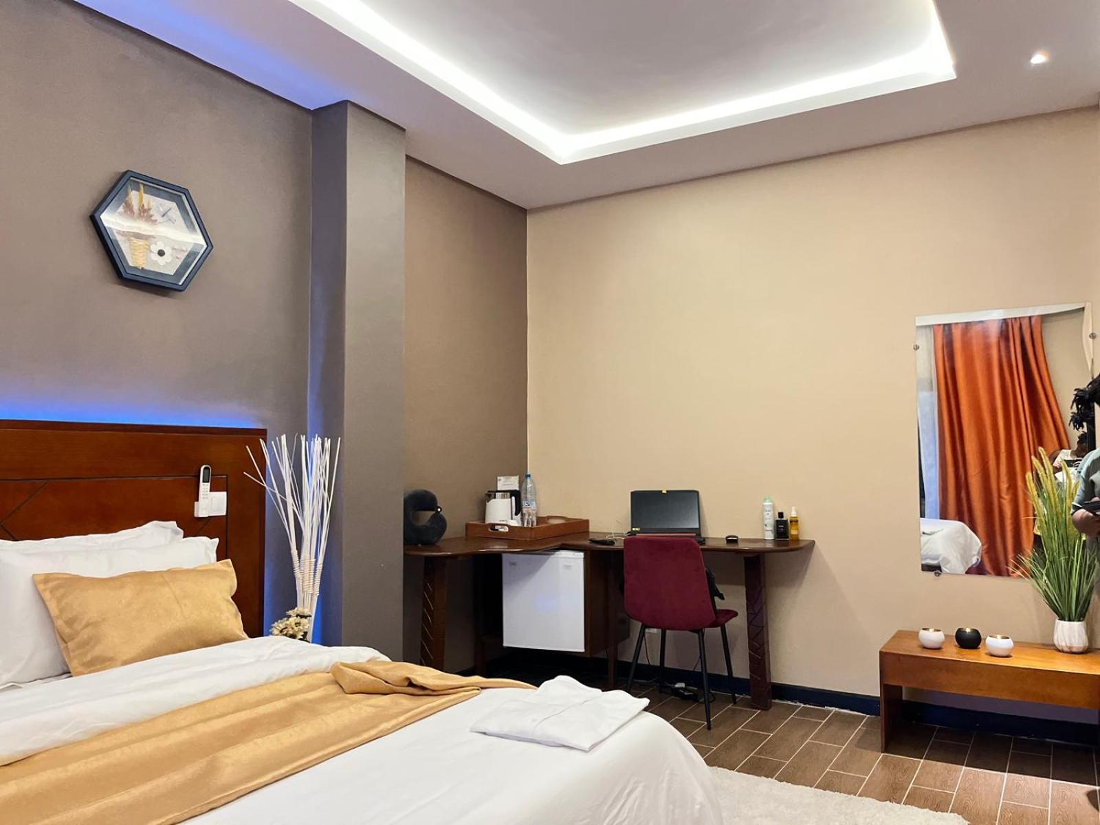 קריבי Sky Kenako Hotel מראה חיצוני תמונה