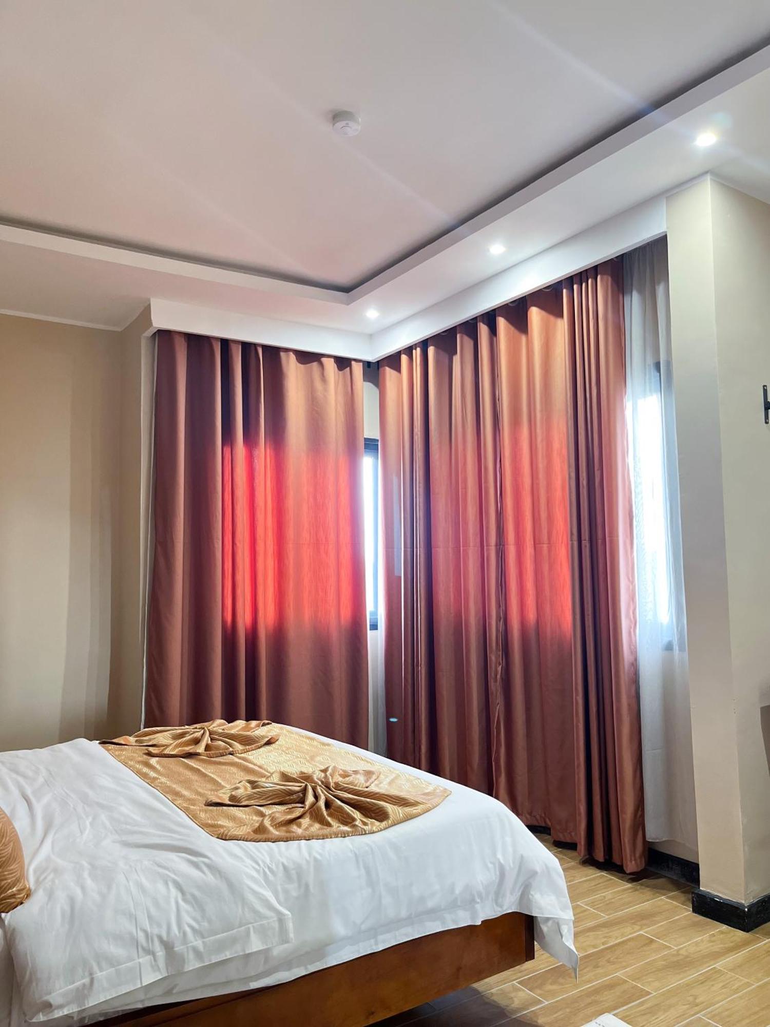 קריבי Sky Kenako Hotel מראה חיצוני תמונה